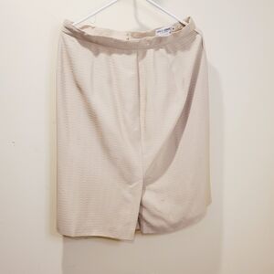 Giorgio Armani Vintage  beige Wool blended midi skirt size 12